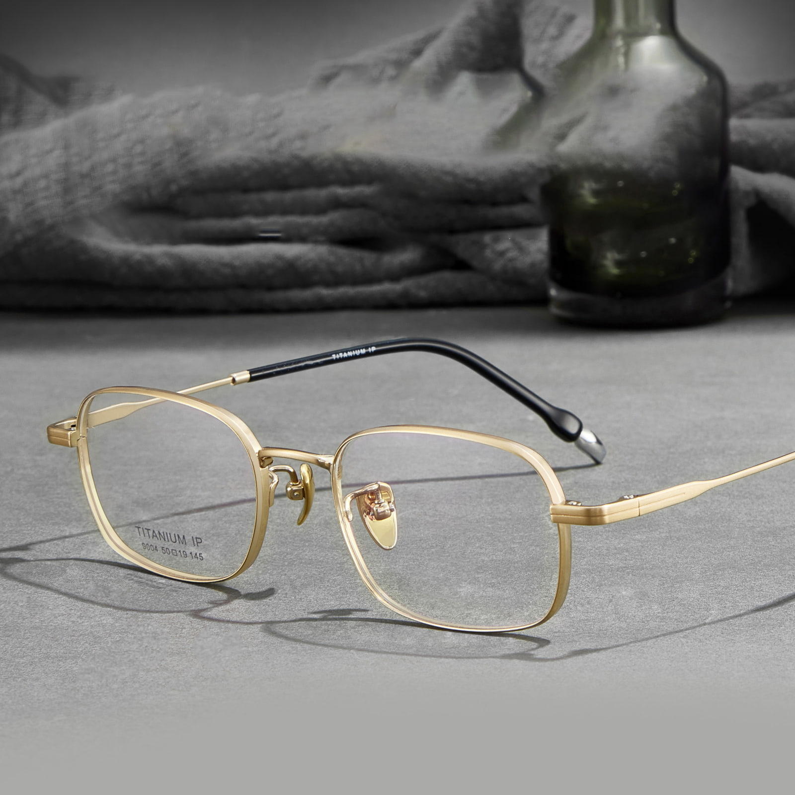 9004 Wide-Rimmed Non-Slip Pure Titanium Glasses