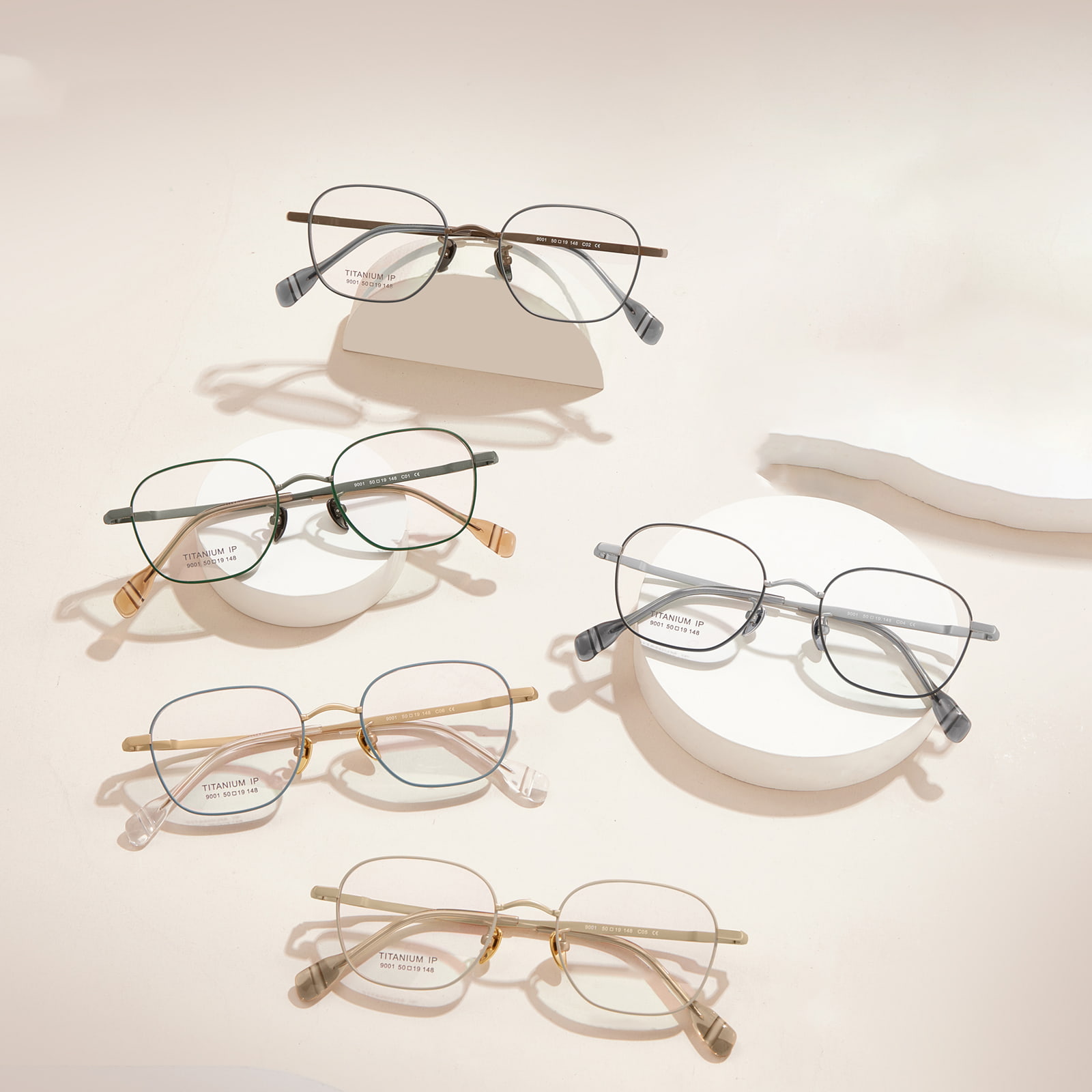 9001 Polygonal Simple and Solid Pure Titanium Glasses