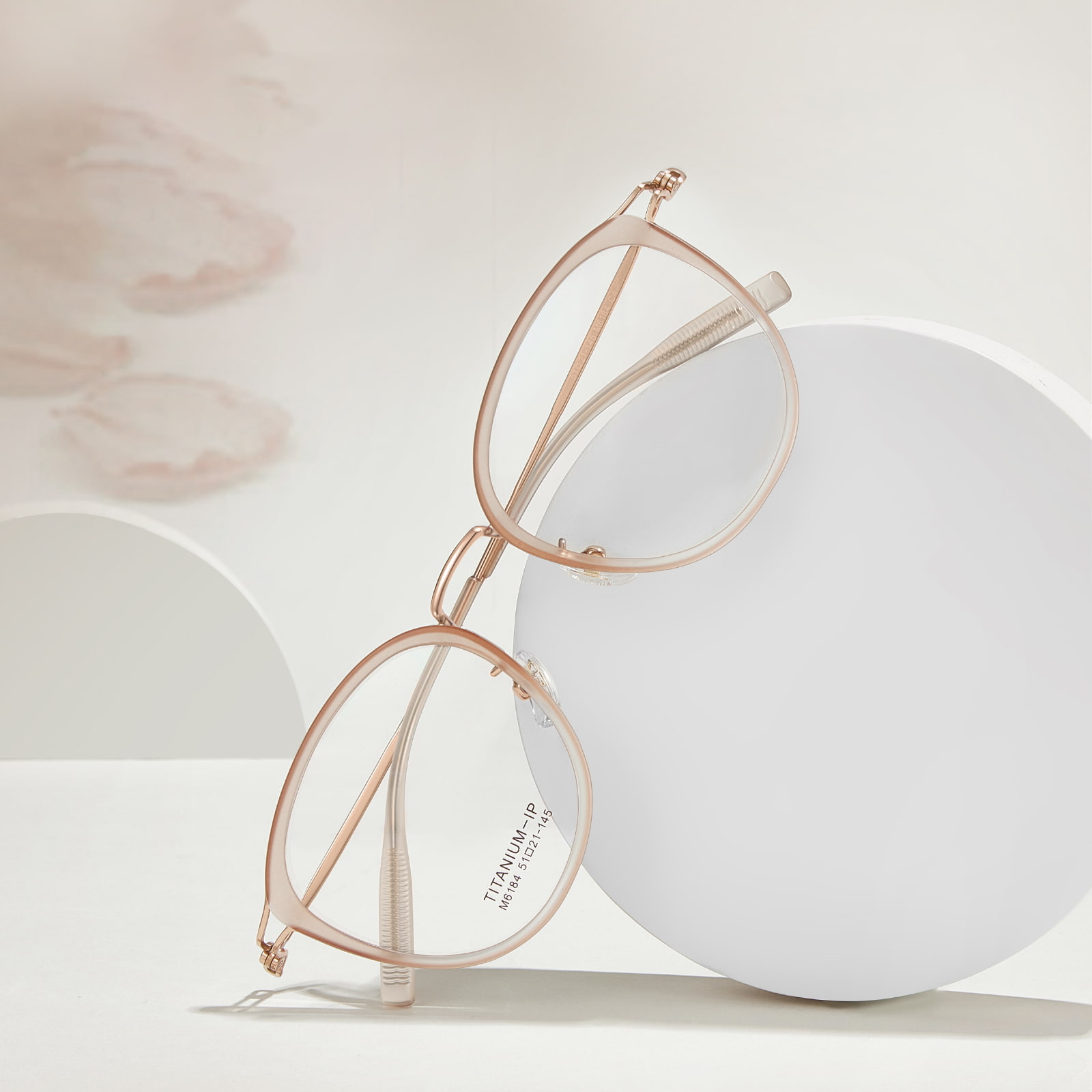 M6184 Artistic Gold Glue Hollow β Titanium Glasses